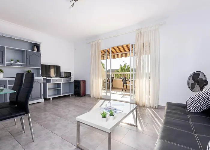 Acapulco Apartments